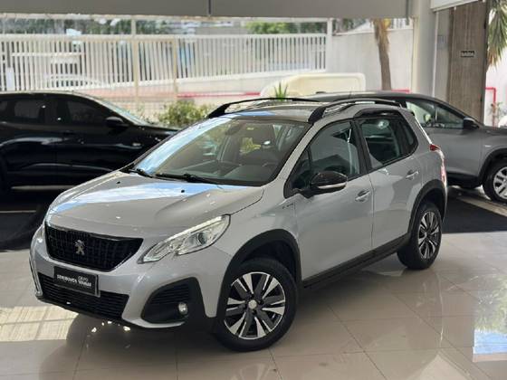 PEUGEOT 2008 1.6 16V THP FLEX GRIFFE 4P AUTOMÁTICO